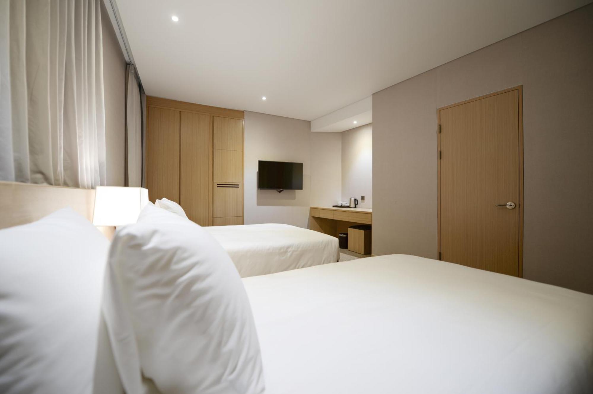 Hotel New Oriental Myeongdong Seúl Habitación foto